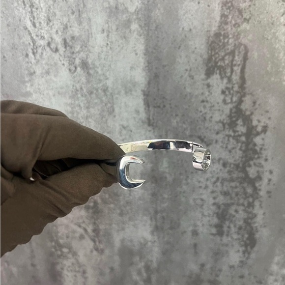 Golden bangles - Picture 3 of 6